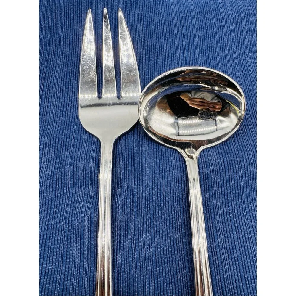 Reed and Barton Cortland Serving Pieces Spoon Glossy Stainless Flatware Lot of 4